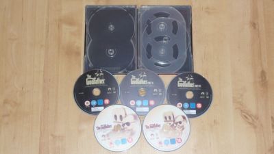 A Keresztapa trilógia (5 DVD)
