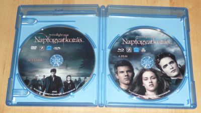 Twilight 3. - Napfogyatkozás - (BD + DVD)
