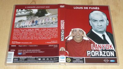 Lányok pórázon
