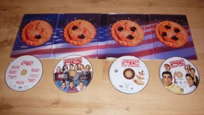 Amerikai pite 1-2-3-4. (4 DVD)
