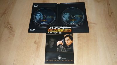 James Bond 15. - Halálos rémületben - (2 DVD)
