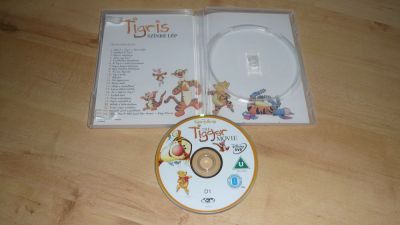 Micimackó - Tigris színre lép -
