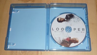 Looper - A jövő gyilkosa -
