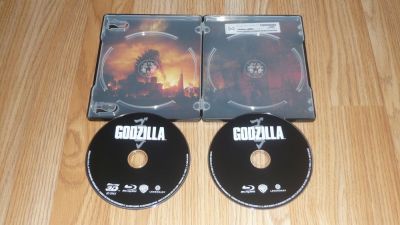 Godzilla (2014) (BD3D + BD)
