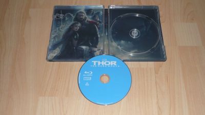 Thor 2. - Sötét világ -
