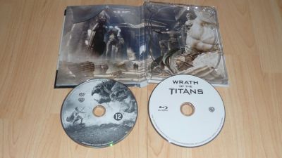 A titánok haragja  (BD + DVD)
