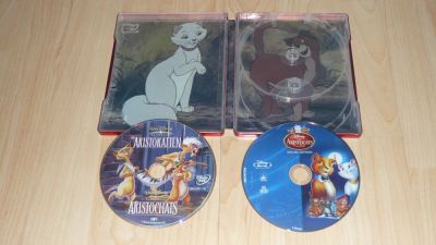 Macskarisztokraták (BD + DVD)
