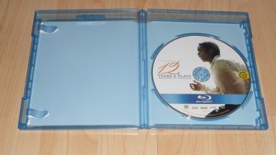 12 év rabszolgaság 
