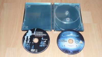 Harmadik típusú találkozások (BD + DVD)
