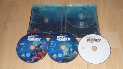 Szenilla nyomában (2BD + DVD)
