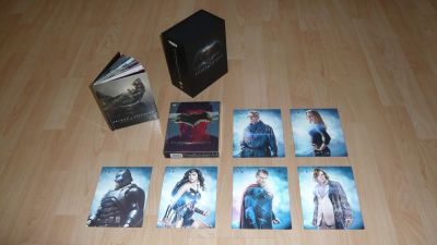 Batman Superman ellen: Az igazság hajnala (mozi és bővített változat)  (BD3D + 2BD + UHD)
