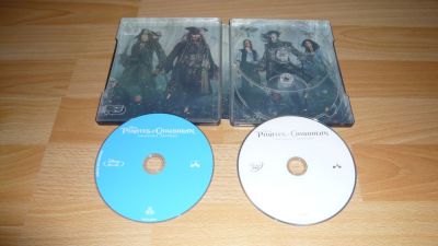 A Karib-tenger kalózai 5. - Salazar bosszúja - (BD + DVD)
